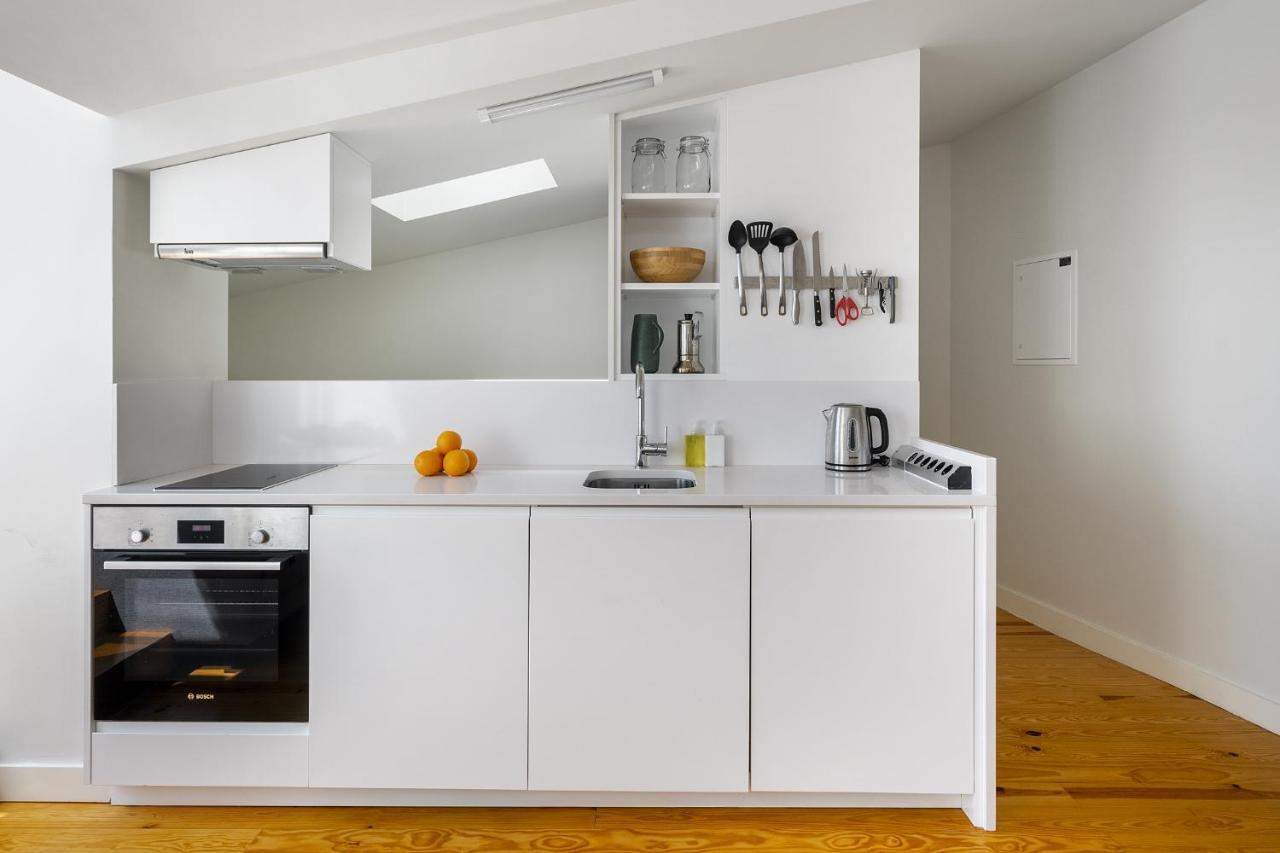 Whome Alfama 2-bed Minimalist Retreat For Digital Nomads & Remote Workers Apartamento